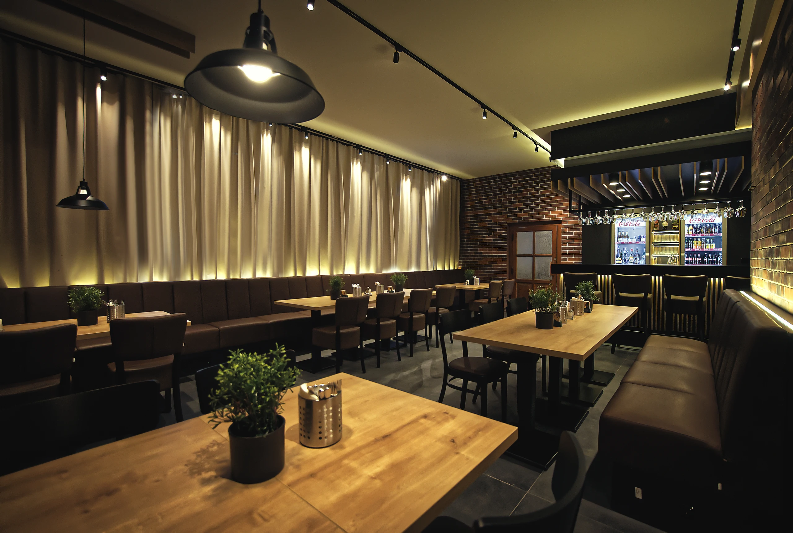 Penzion a restaurace v centru vinařské obce Dolní Dunajovice