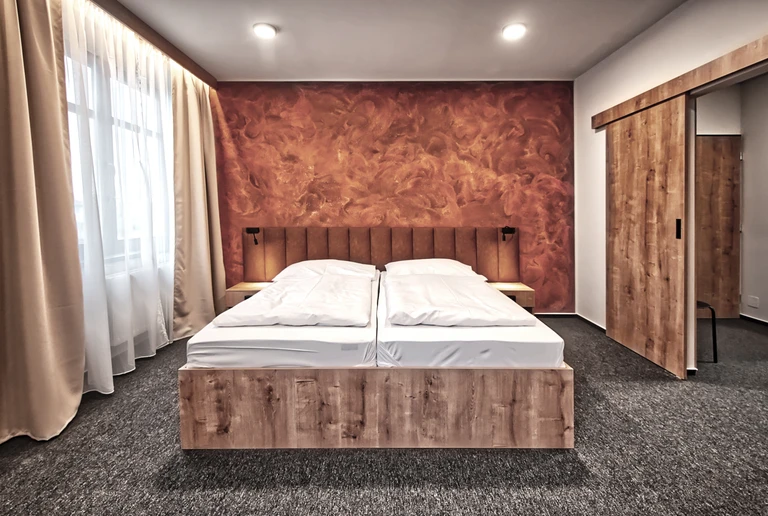 Penzion a restaurace v centru vinařské obce Dolní Dunajovice